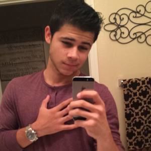 Meet your Posher, Christopher